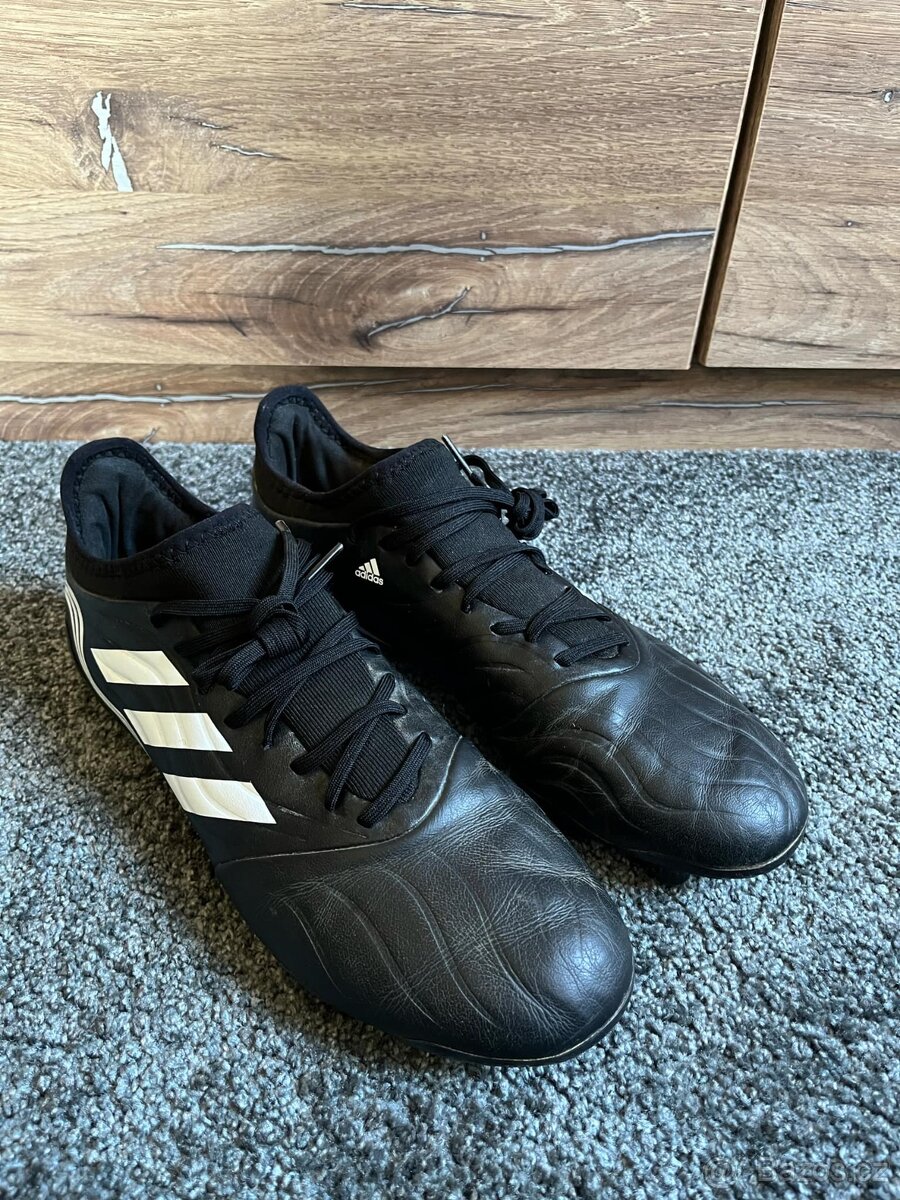 Kopačky adidas COPA