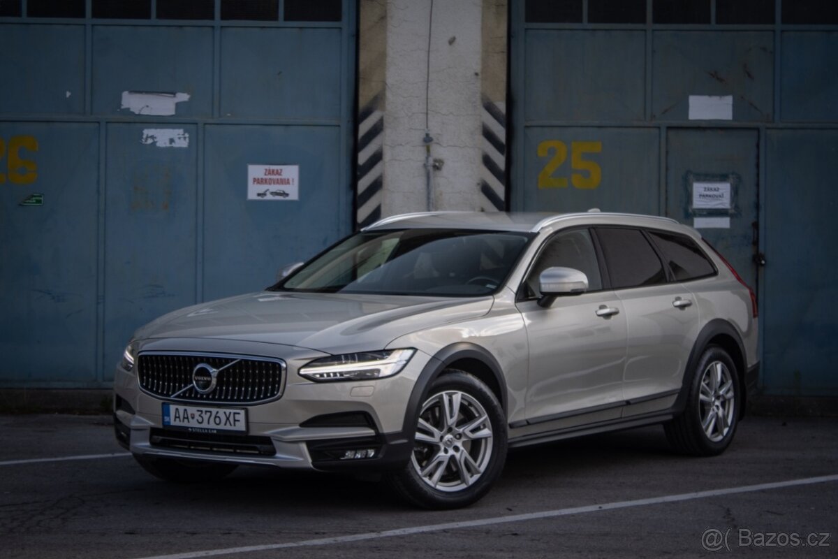 Volvo V90 CC D5 2.0L Cross Country AWD A/T