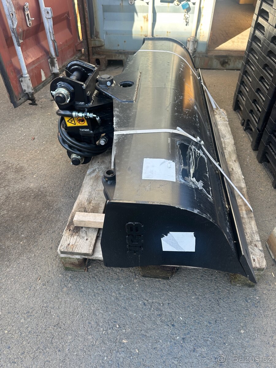 Naklápěcí original svahovka 150 cm pro JCB 3CX 4CX