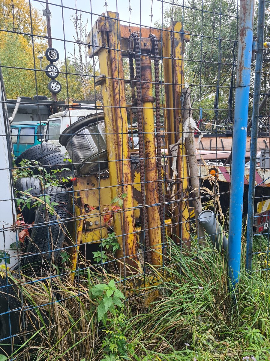 Ješterku 2tuny Balcancar 717 na N.D. 4900kc prodam