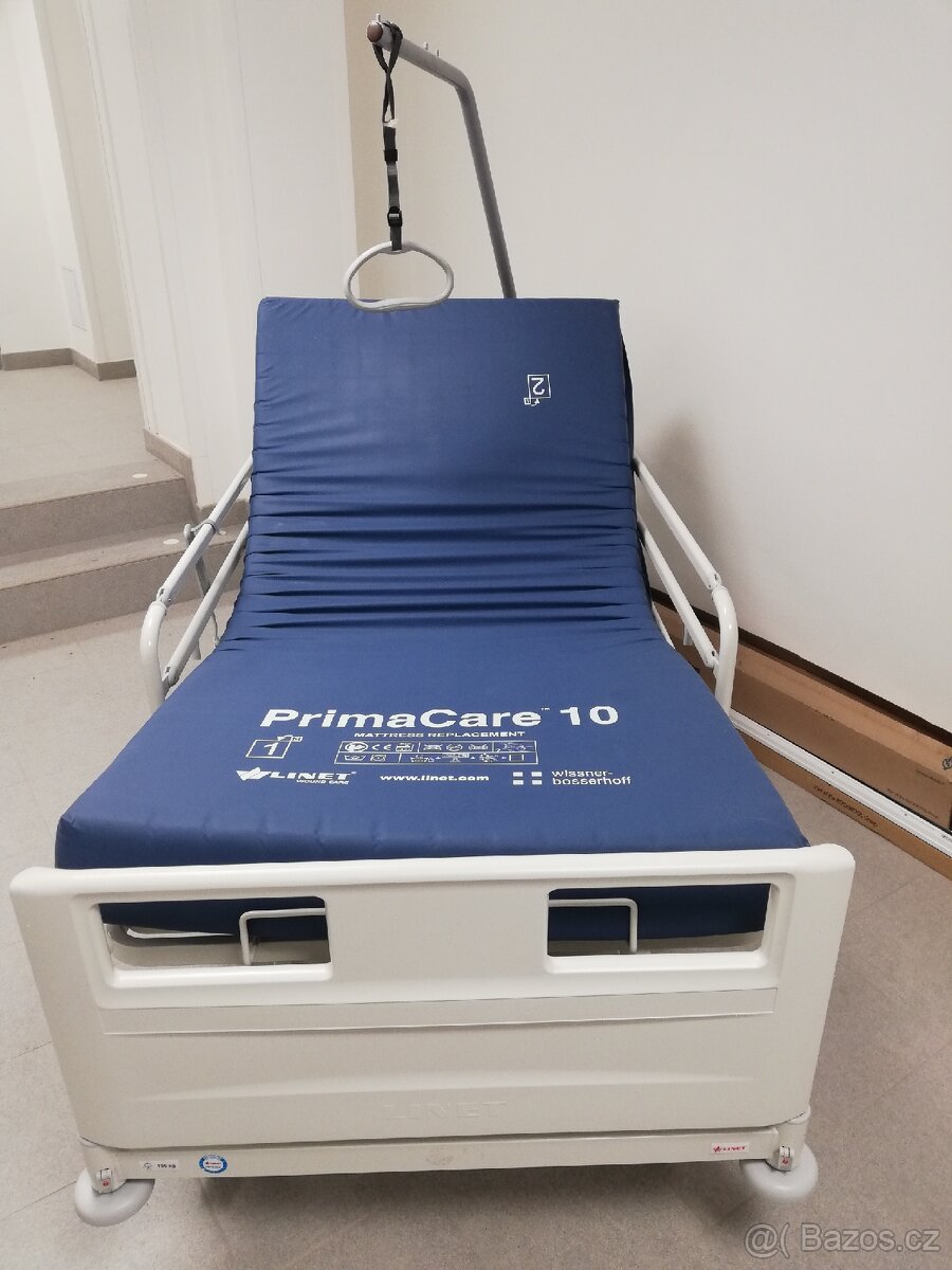 Elektrická polohovací postel