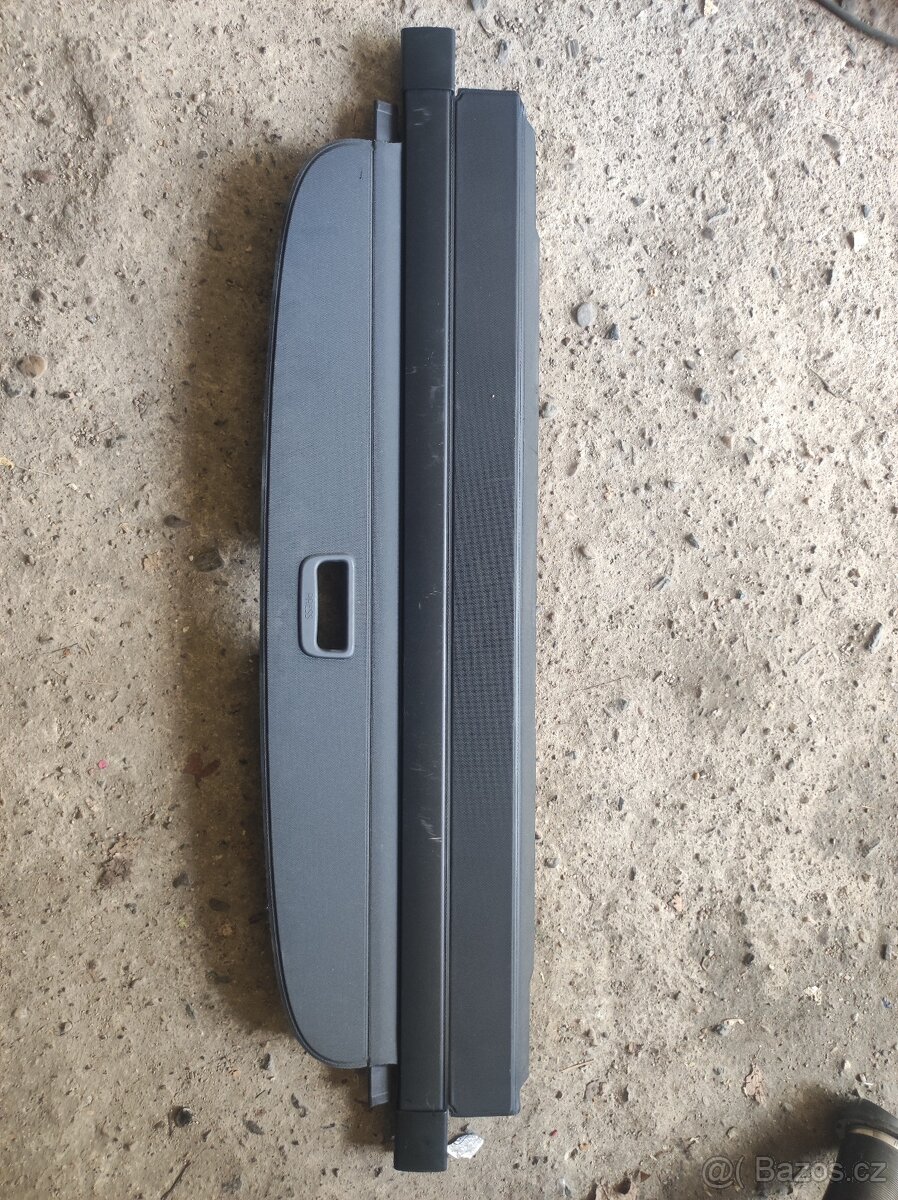 Skoda Superb 2 kombi , roletka do kufru