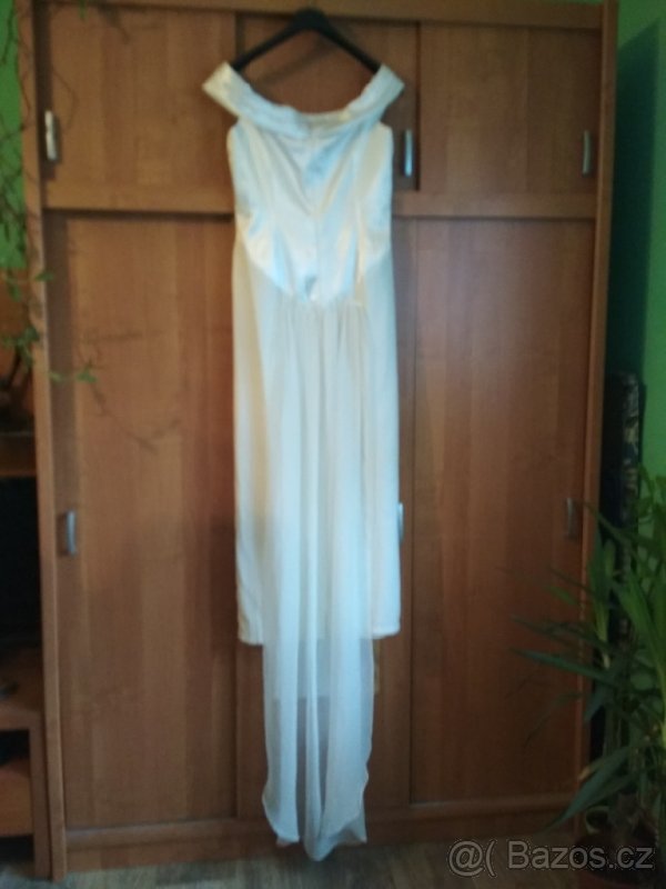 Dámské šaty