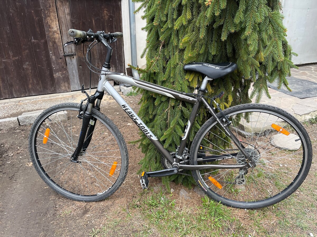 Pánské trekové kolo