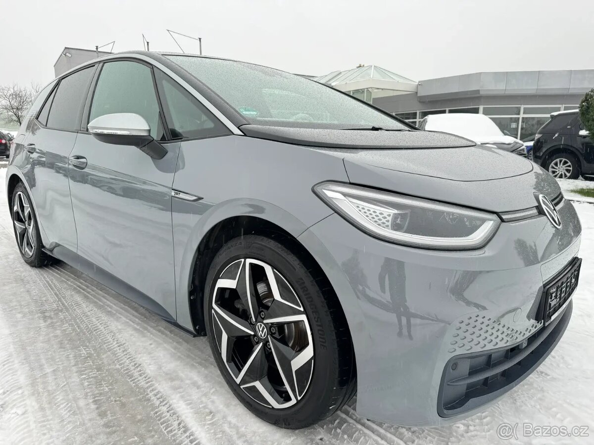 Volkswagen ID.3 Pro Perf. 150kw/matrix/kamera/Keyless/ACC