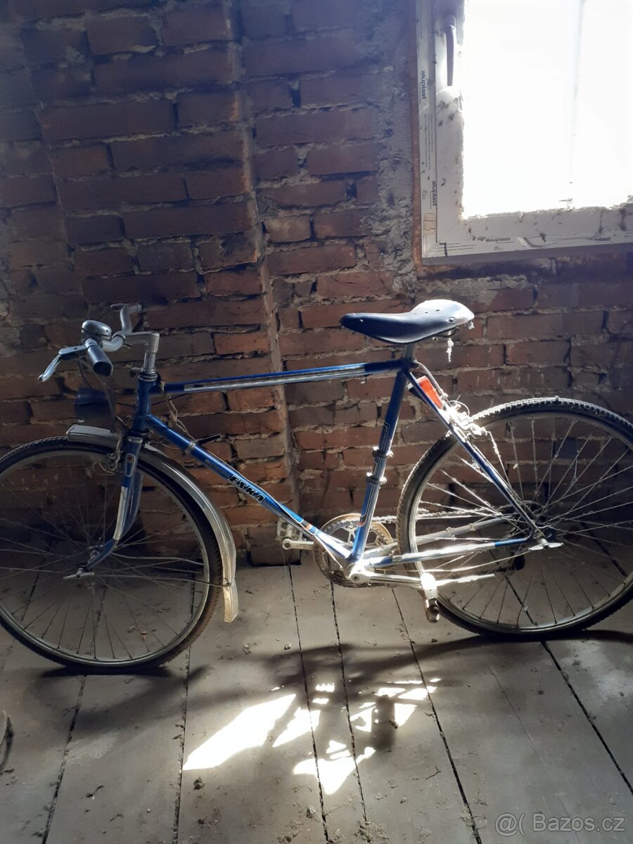 Retro cyklistické kolo Eska