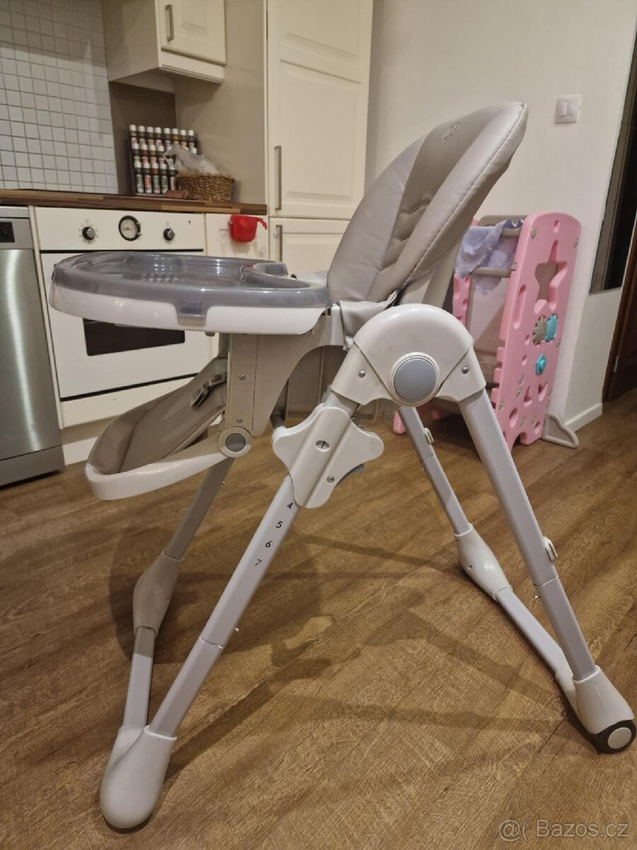 Jídelní židlička