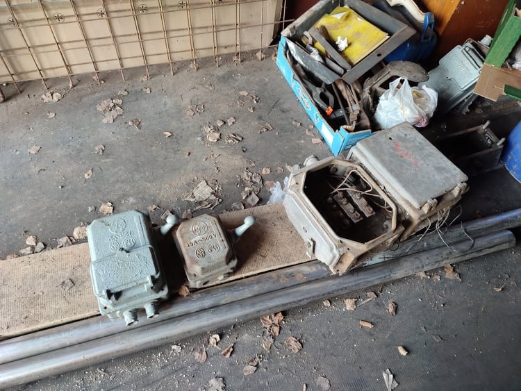 Vypínač 3fázové, rozvodná skříň