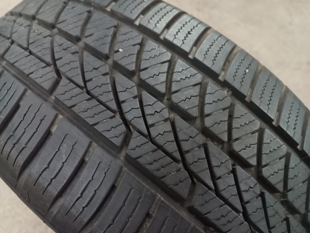 205/55 R17 HANKOOK (1722)