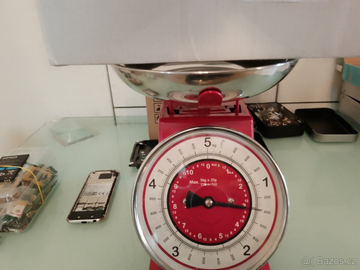 Měď k spravování 1,40kg