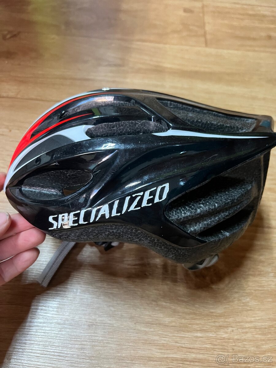 Dětská přilba Specialized