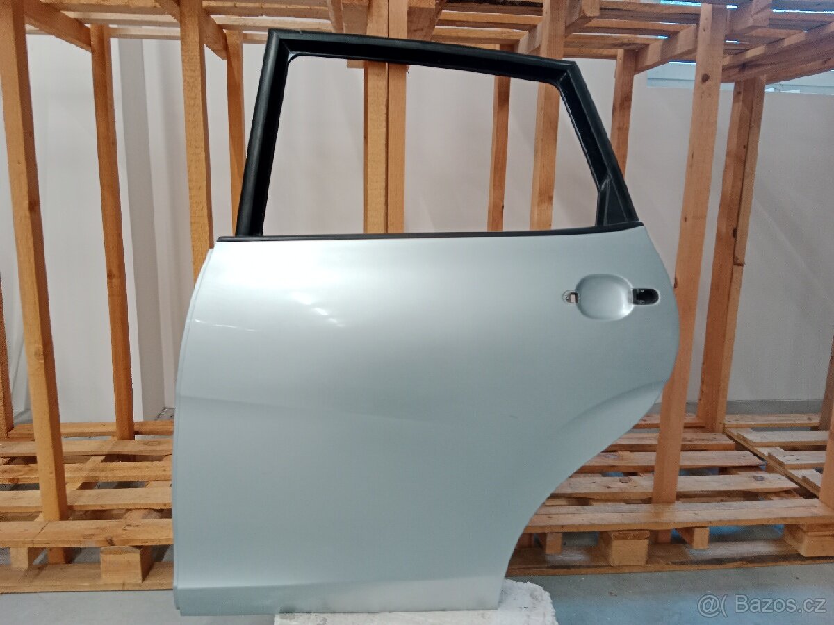 Seat Altea levé zadní dveře