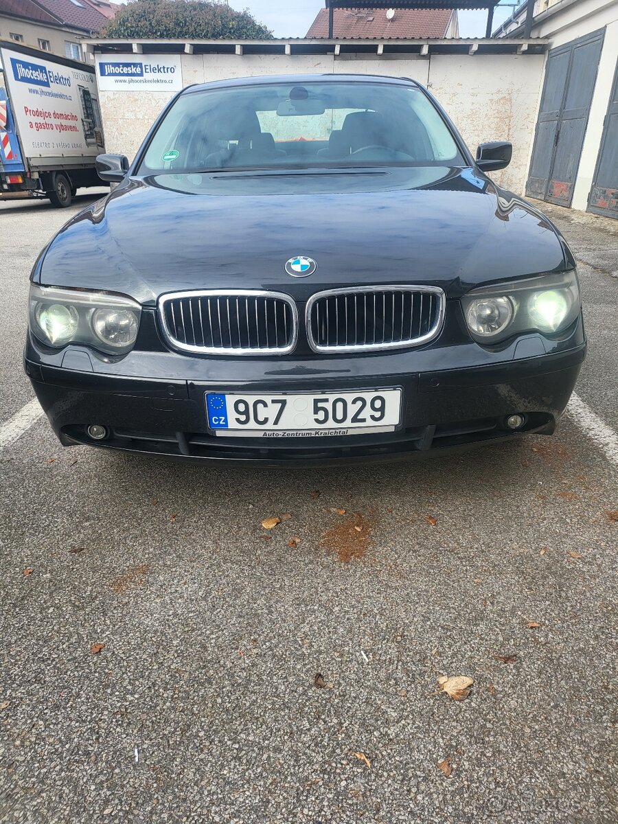 BMW 735i,r.v.2002,E65,nova STK 2/2027,odnímatelné tažné