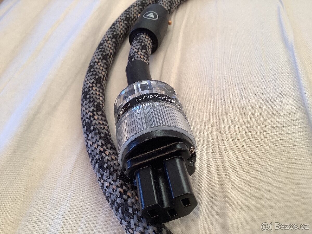 Viablue X-40 napájecí kabel, Rhodium konektory, délka 1,9m