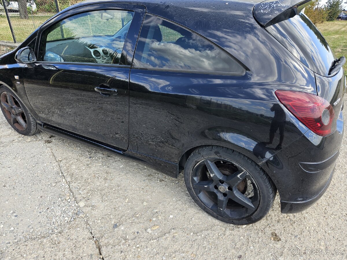 Corsa D 1,4 16v 74kw opc line.