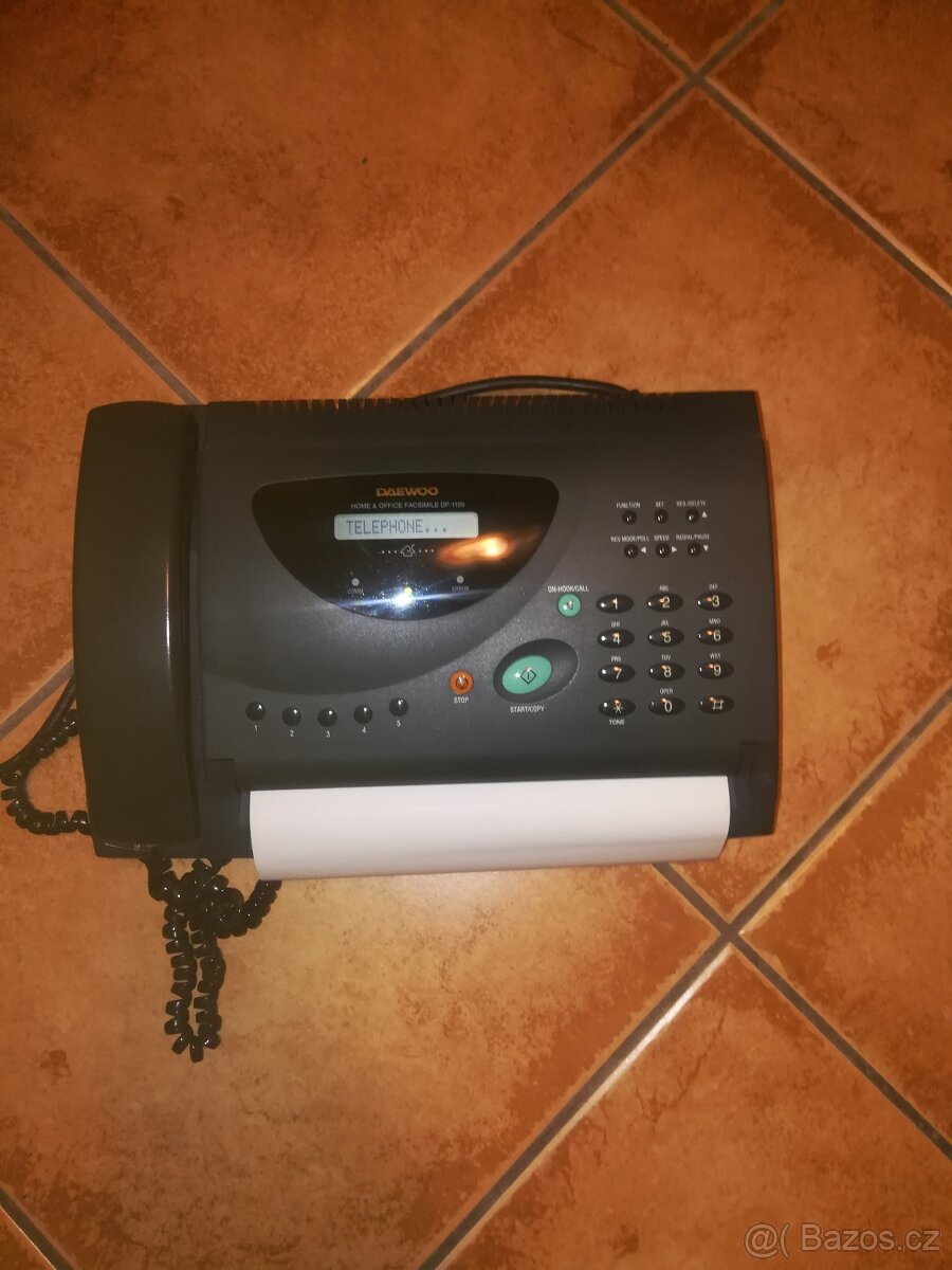 Telefon a fax