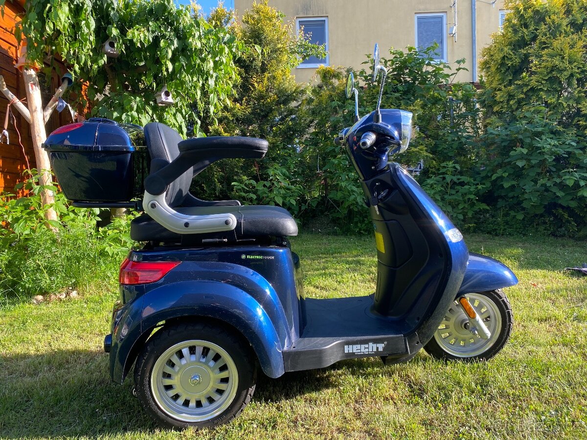 Tříkolový elektrický skútr HECHT CITIS MAX
