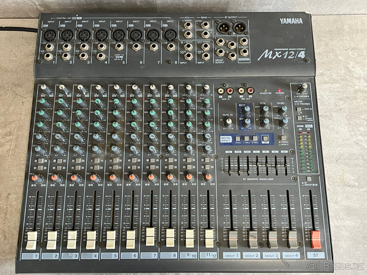 Mixpult YAMAHA MX12 / 4