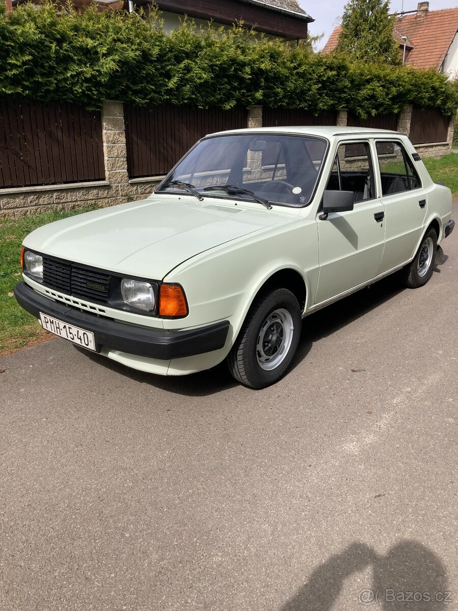 Škoda 105 L