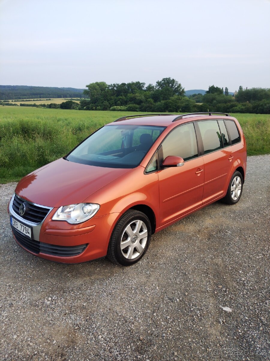 Volkswagen Touran 1,9 tdi 77kw - bez DPF