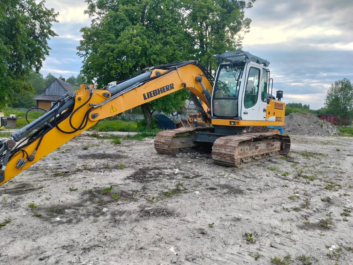 Pasovy bagr Liebherr R900c Litronic ne cat