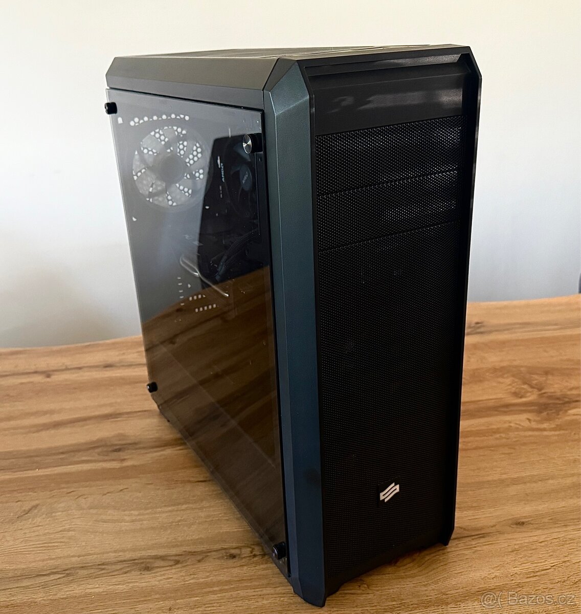 Výkonný herní PC – Ryzen 5 / RX 5700 XT / 16 GB RAM
