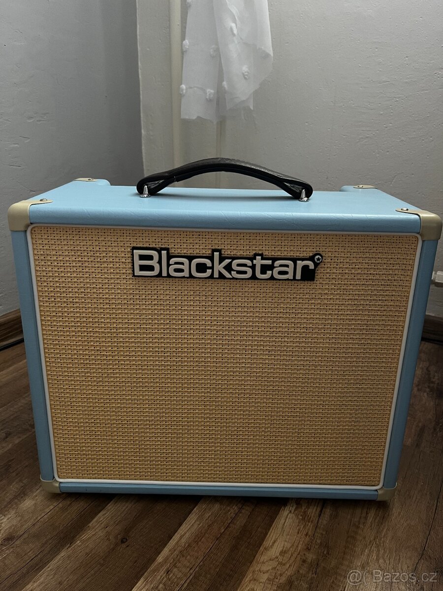 Lampové kombo Blackstar ht-5r mkii - limitovaná baby blue ed