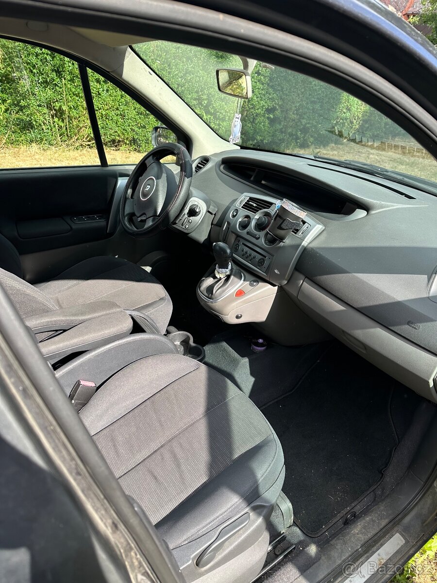 Prodej Renault megan scenic 2008 na nahradni dily