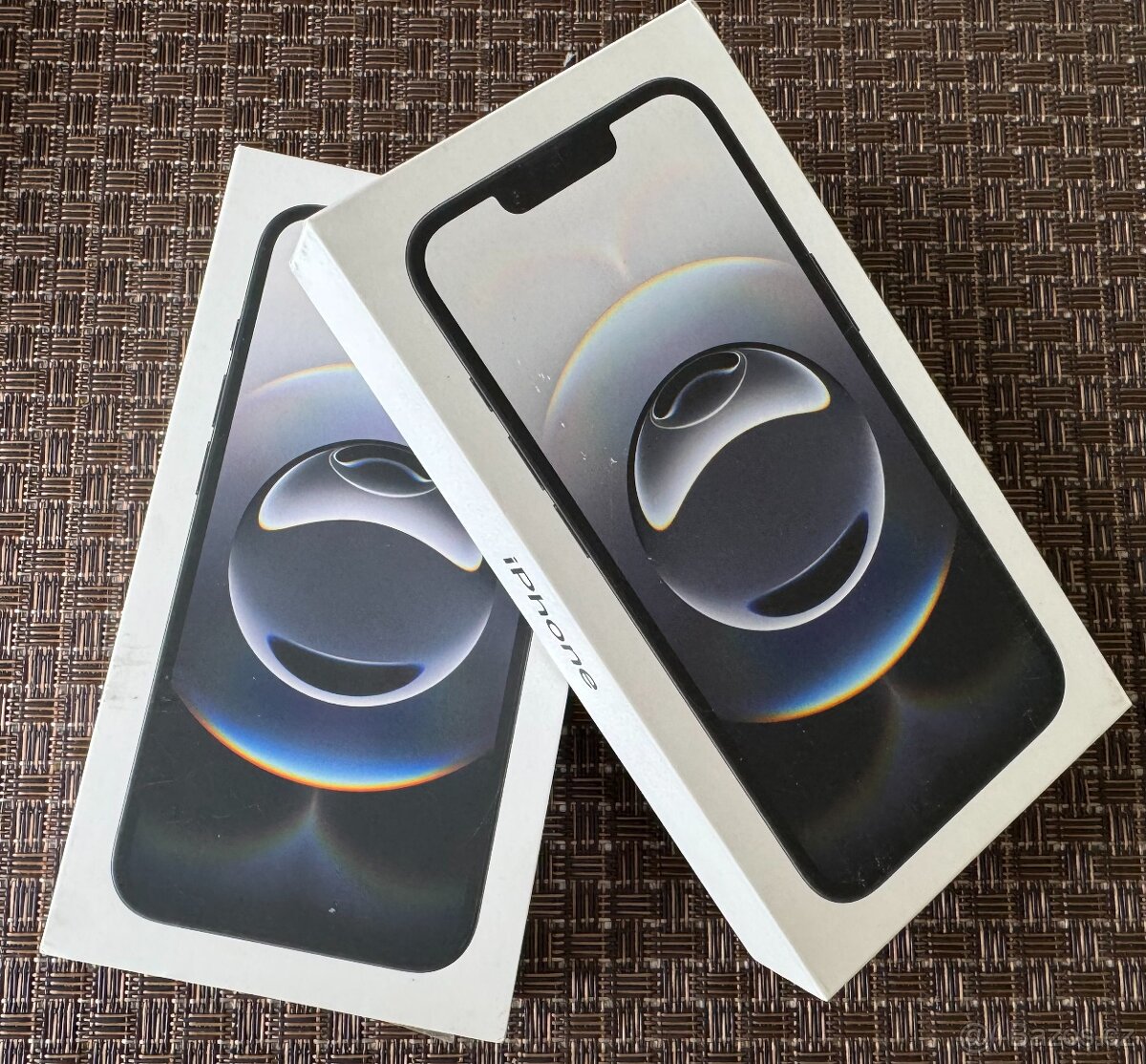Nový iPhone 16e 128GB Black, Apple záruka, CZ distribuce
