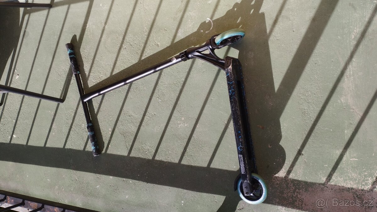 Prodám koloběžku Scoot
