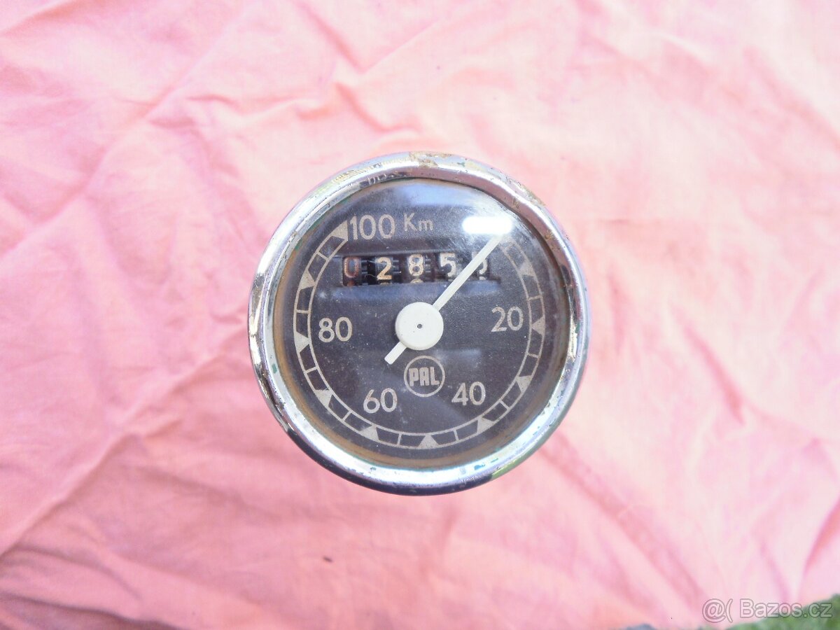 ČZ 125/150,ČZ 175 Skútr 501-TACHOMETR