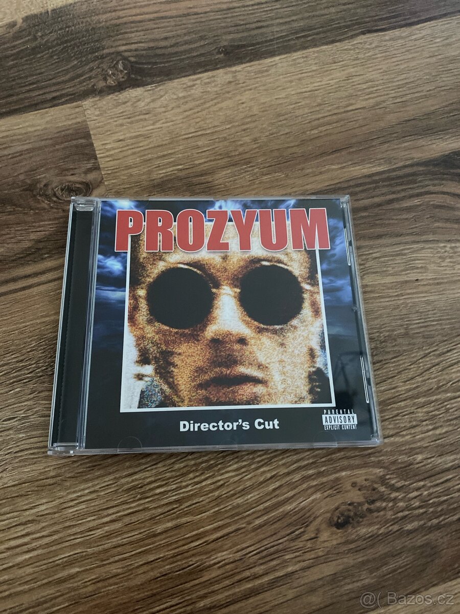 CD Yzomandias podepsané