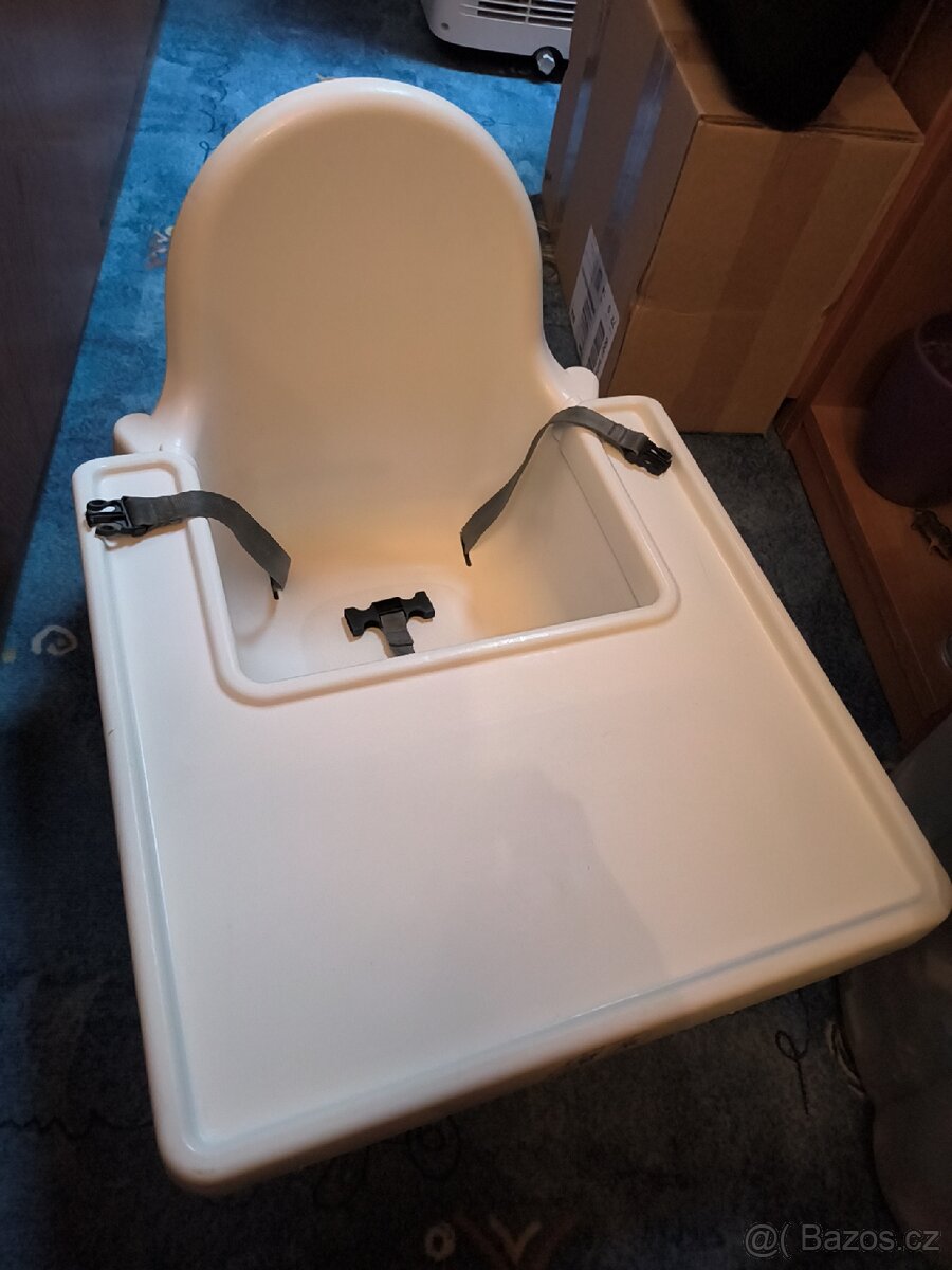 Dětská jídelní židlička IKEA Antilop s podnosem a popruhy