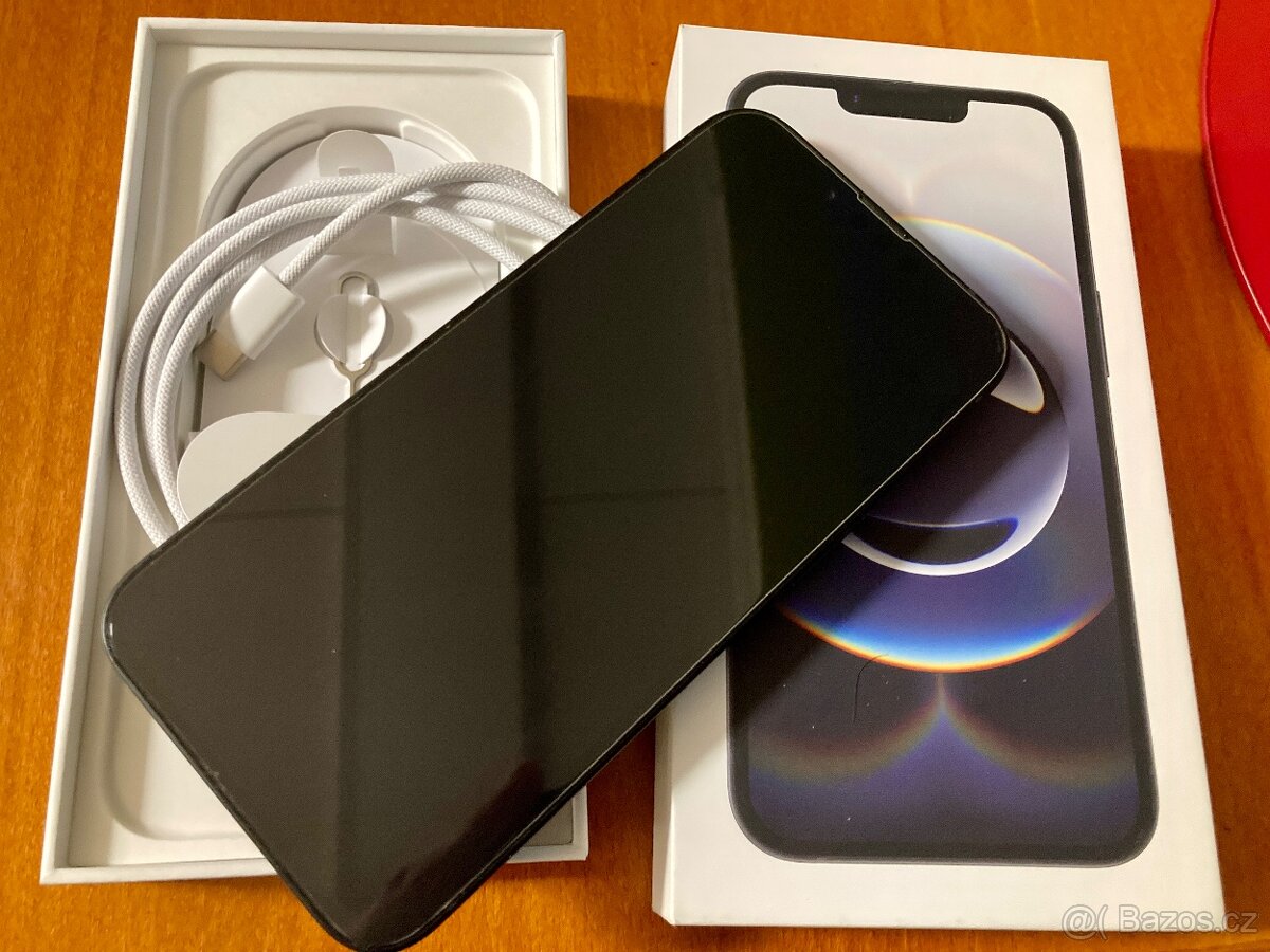 IPhone 16e, černý, 128gb