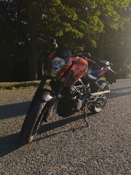 KTM Duke 125