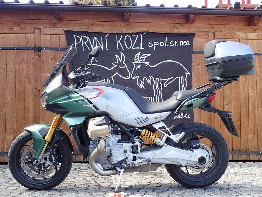 MOTO GUZZI V 100 Mandello S