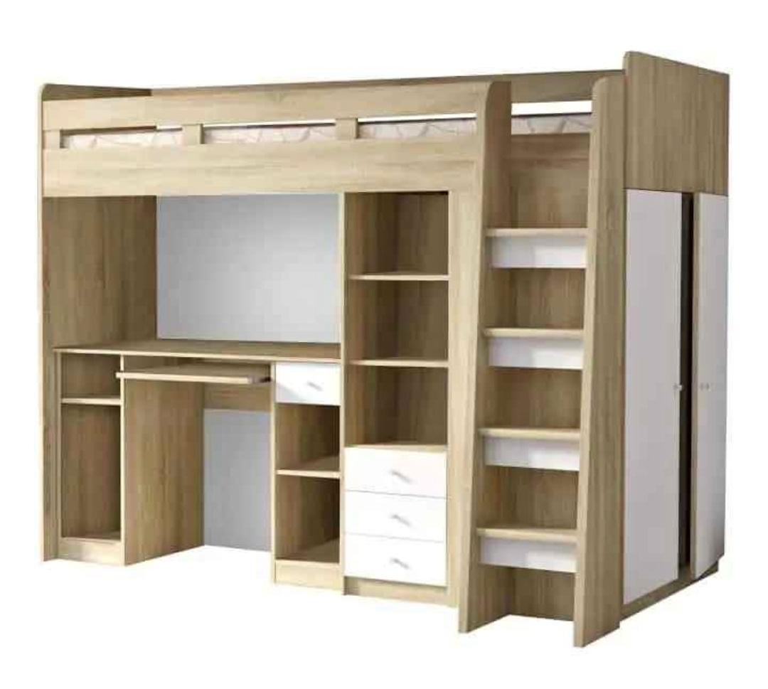 Palanda se stolem a skříní