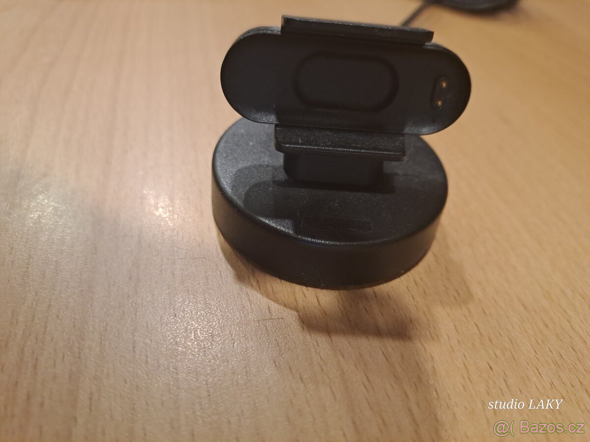 Nabíječka pro Mi BAND