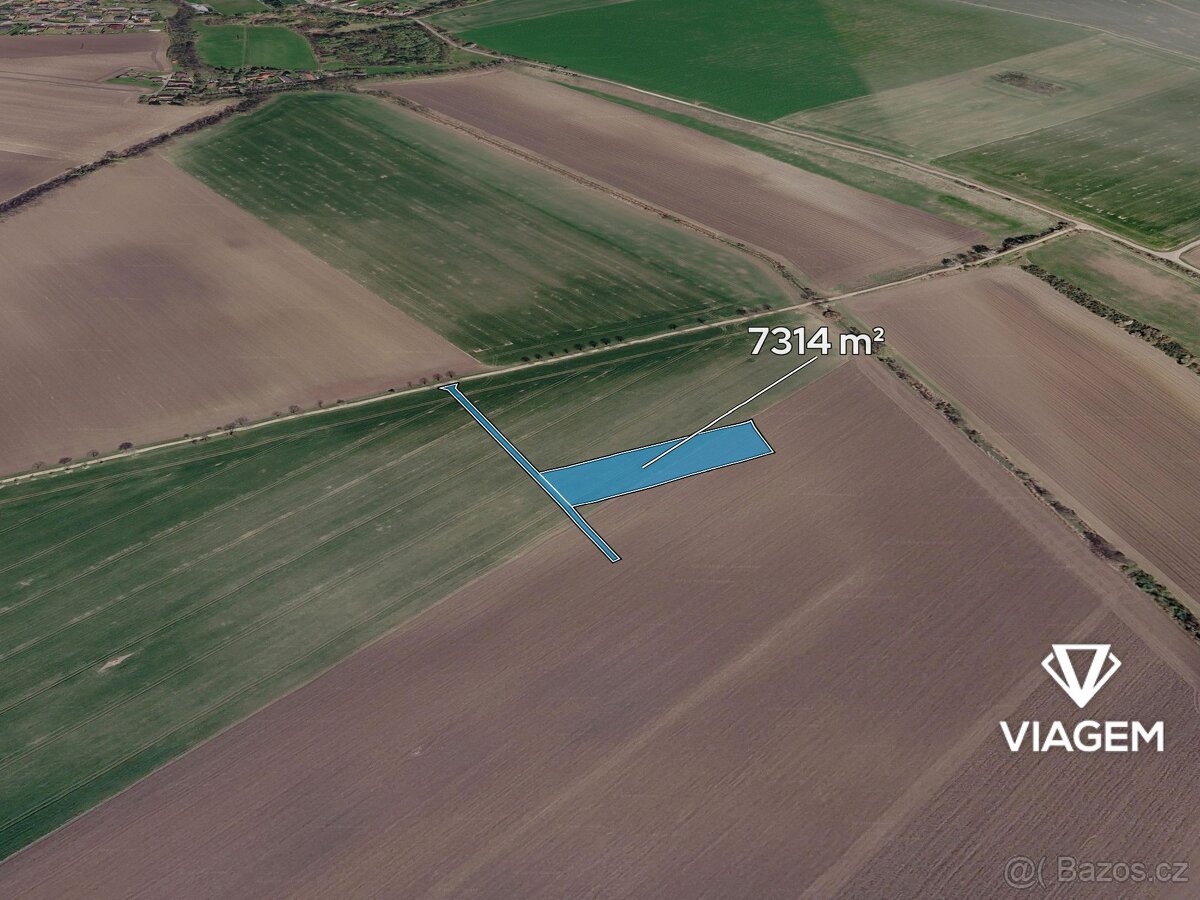 Pole 7 314 m², Podíl 8 % o výměře 472 m²