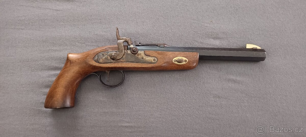 Perkusní pistole cal 50