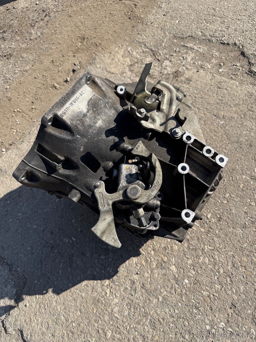 Ford Kuga MK2 -1.6i 110kw převodovka