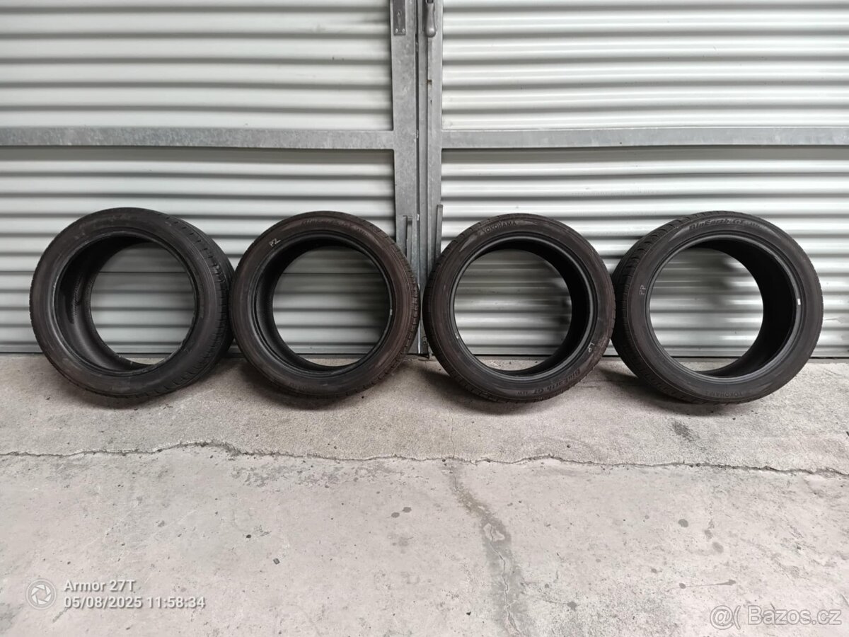Letní pneu ..Yokohama BluEarth GT 235/45R18 94W