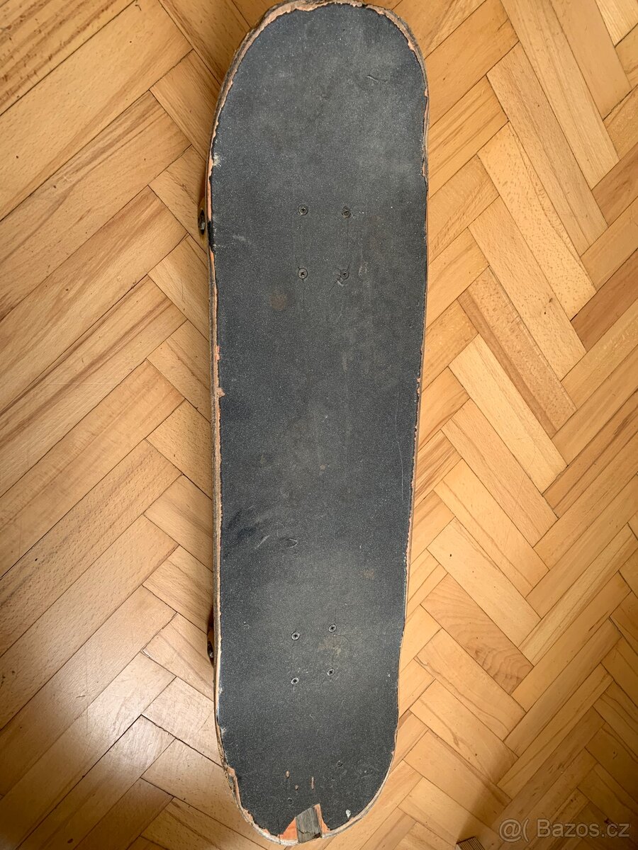 Skateboard, piste na whatsapp, cena jednatelna