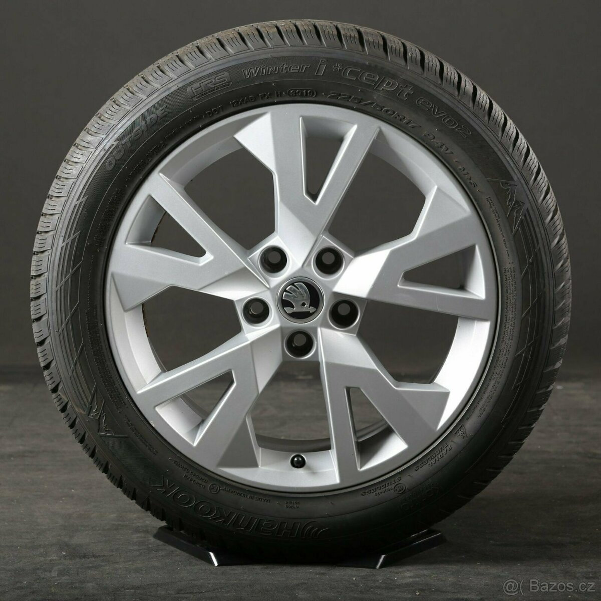 Koupím 1 ks disk Škoda Octavia Scout POLAR R17
