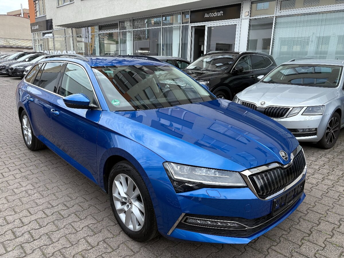 Škoda Superb 3 Combi iV 1.4TSI 150kW DSG 100tkm Matrix Tažné
