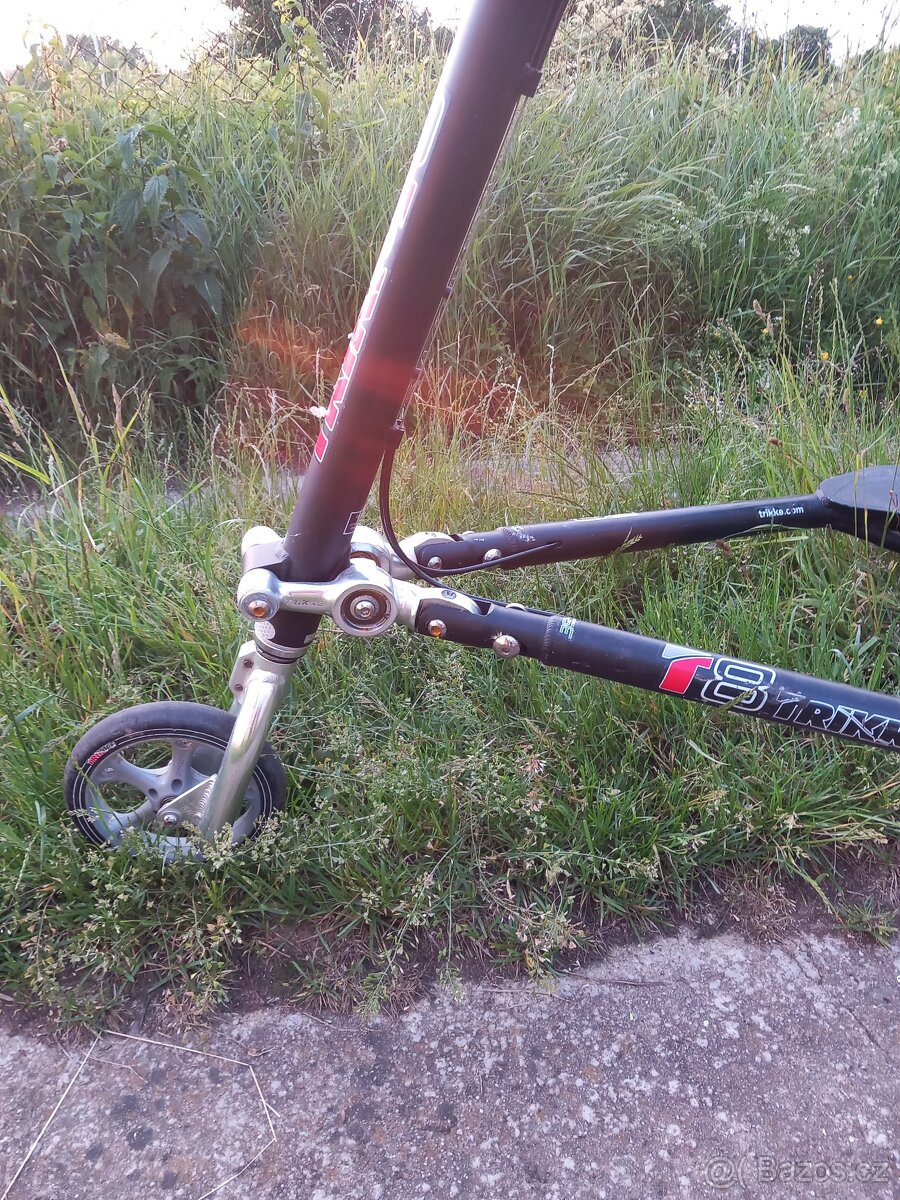 TRIKKE T8 KOLOBEZKA