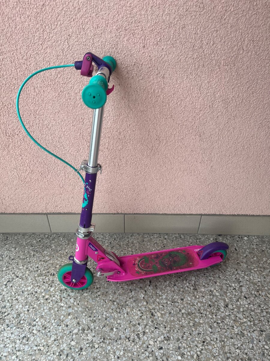 Dětská koloběžka Oxelo s brzdou