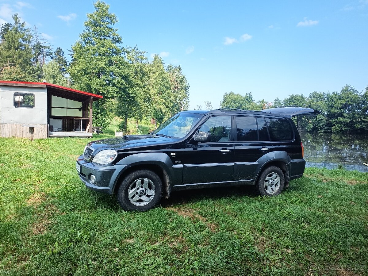 Hyundai Terracan 4x4 CRDi 120 kW tažné vestavba r.v.2004