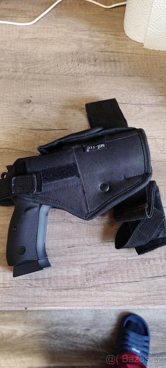 Airsoft zbraň