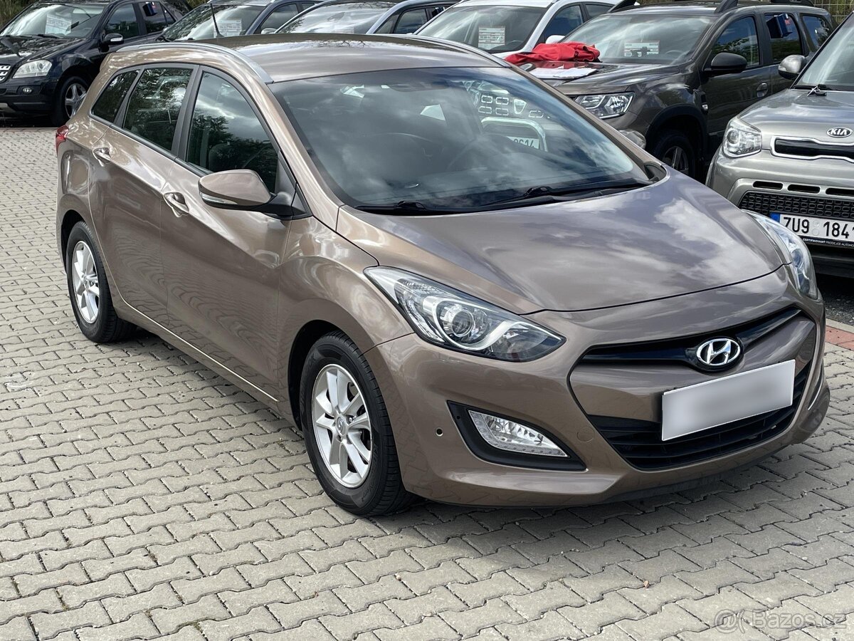Hyundai I30 1.6 CRDi , 81 kW nafta, 2012